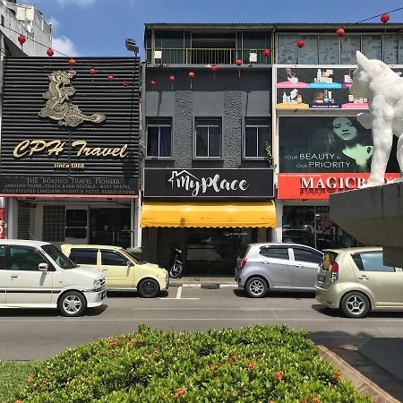 My Place Hotel & Lodge Kuching Esterno foto