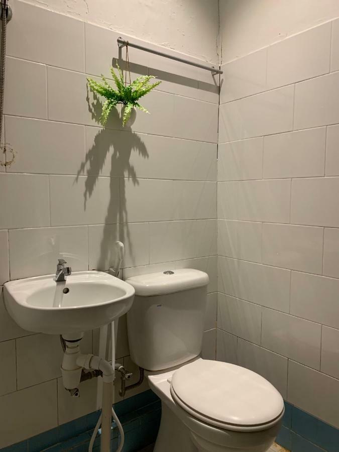 My Place Hotel & Lodge Kuching Esterno foto