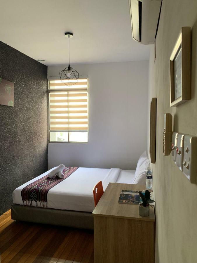 My Place Hotel & Lodge Kuching Esterno foto