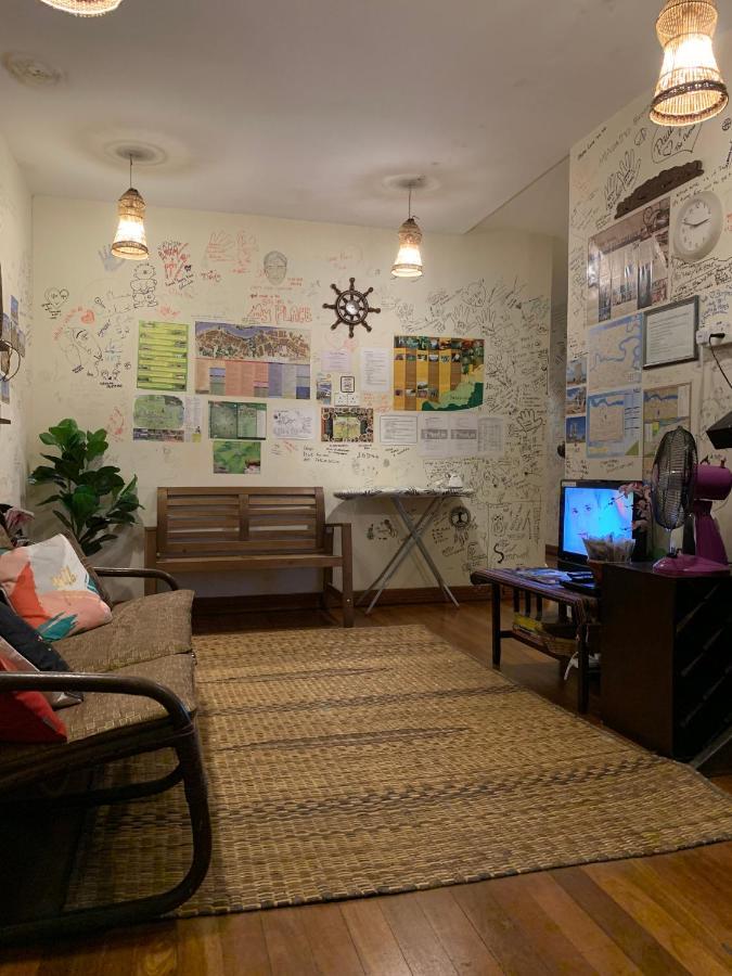 My Place Hotel & Lodge Kuching Esterno foto