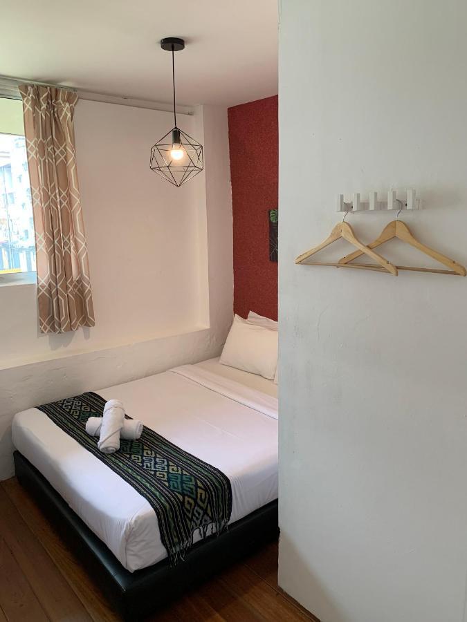 My Place Hotel & Lodge Kuching Esterno foto